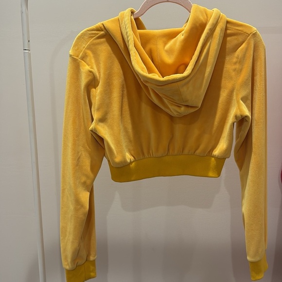 Fine Girl So 2000s Rhinestone Tracksuit (Jacket + Shorts) - Picture 5 of 8